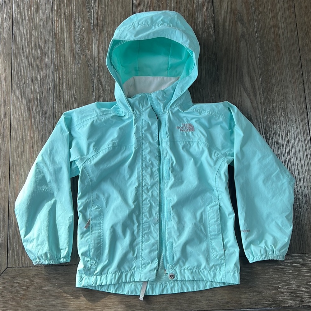 The Northface Rain or Wind Jacket. Lightweight jacket. Youth XS size 6.